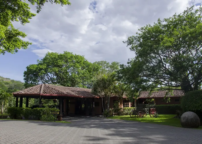 Borinquen Thermal 4* Liberia